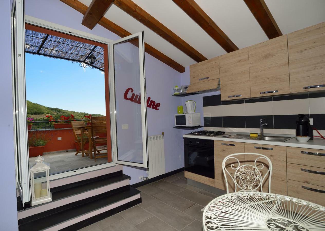 Chalet In Liguria Villa Vasia Exterior photo